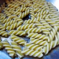 时蔬红酱意大利螺旋面的做法图解11
