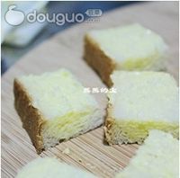 微波版黄油吐司的做法图解3