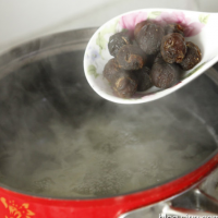 桂圆银耳红枣羹的做法图解5