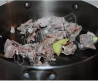 咖喱土豆炖排骨的做法图解6