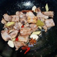 萝卜烩排骨的做法图解5