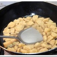 无锡最有名的特色小吃——卤汁豆腐干的做法图解3