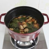 排骨炖海带的做法图解5