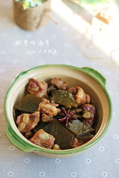 排骨炖海带的做法