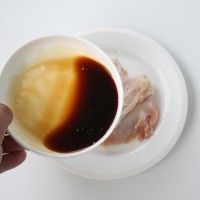 拉歌蒂尼菜谱:照烧鸡排的做法图解1