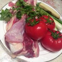 牛腩炖西红柿的做法图解2