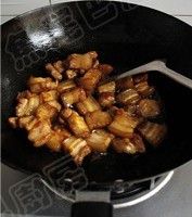 板栗烧五花肉的做法图解12