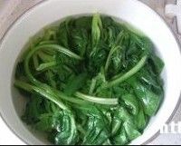 菠菜猪肝粥的做法图解4