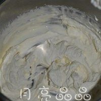 草莓圣诞老人的做法图解2