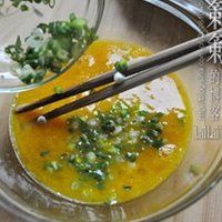 蛋香煎馒头片的做法图解2