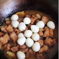 鹌鹑蛋红烧肉的做法图解10