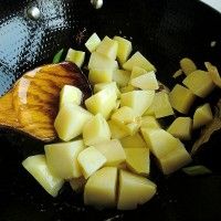 红烧土豆的做法图解5