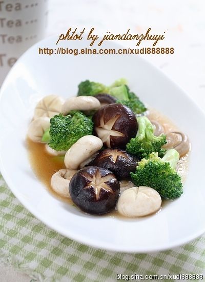 蚝油双菇西兰花 的做法
