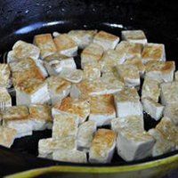 番茄肉末烧豆腐的做法图解3