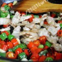 农家小炒肉的做法图解4