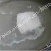 皮蛋瘦肉粥的做法图解3