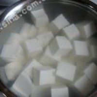 麻婆豆腐的做法图解1