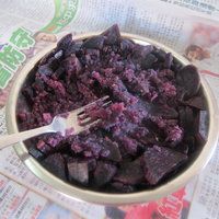 花生馅滴紫薯芝麻球的做法图解7