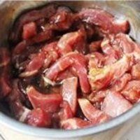 杭椒牛柳的做法图解2