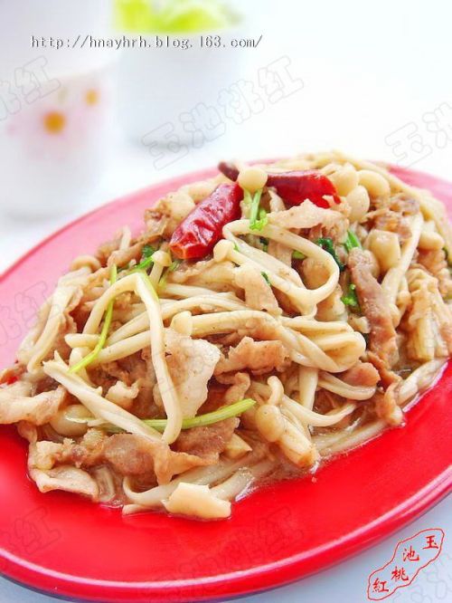 金针菇炒羊肉卷 的做法
