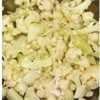 西红柿炒菜花的做法图解1