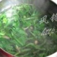 菠菜猪肝汤的做法图解6