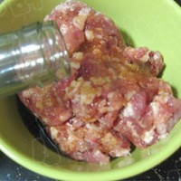 冬瓜番茄肉丸汤的做法图解2
