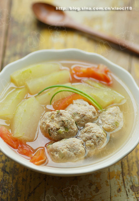 冬瓜番茄肉丸汤的做法