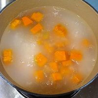 南瓜浓汤的做法图解5