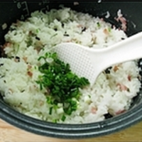 培根海苔粢饭糕的做法图解2