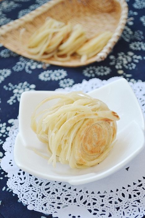 好吃又酥脆的——盘丝饼的做法