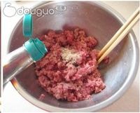 小白菜汆丸子的做法图解2