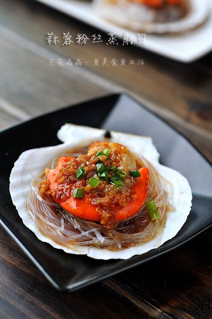蒜蓉粉丝蒸扇贝的做法