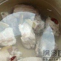 山药排骨汤的做法图解3