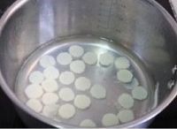 山药木耳溜肝片的做法图解2
