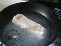 不加一滴油做咸烧白(梅菜扣肉)的做法图解3