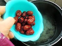 木瓜红枣银耳羹的做法图解4
