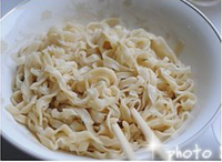 肉丝儿炒面的做法图解3