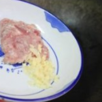 肉末烧豆腐的做法图解2