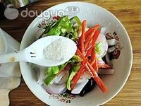 洋葱拌木耳的做法图解8