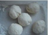 鸡蛋葱花饼的做法图解2