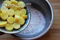 铁板鱿鱼虾仁的做法图解6