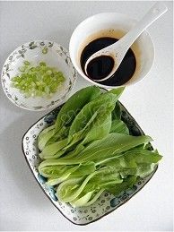 酱油炒面的做法图解1