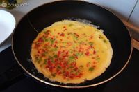 彩椒甜蛋卷的做法图解3