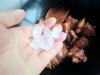 腐乳花生炖猪蹄的做法图解8