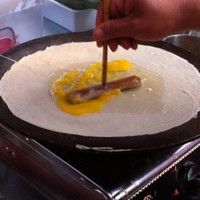 自制煎饼果子的做法图解4