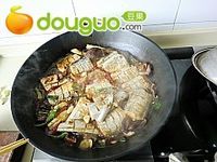 葱焖带鱼的做法图解13