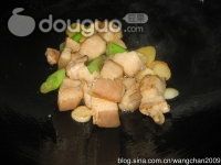 淮山红烧肉的做法图解3