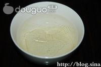 椰奶冻的做法图解1