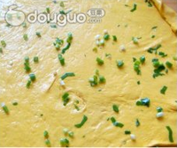 黄金葱油饼的做法图解5